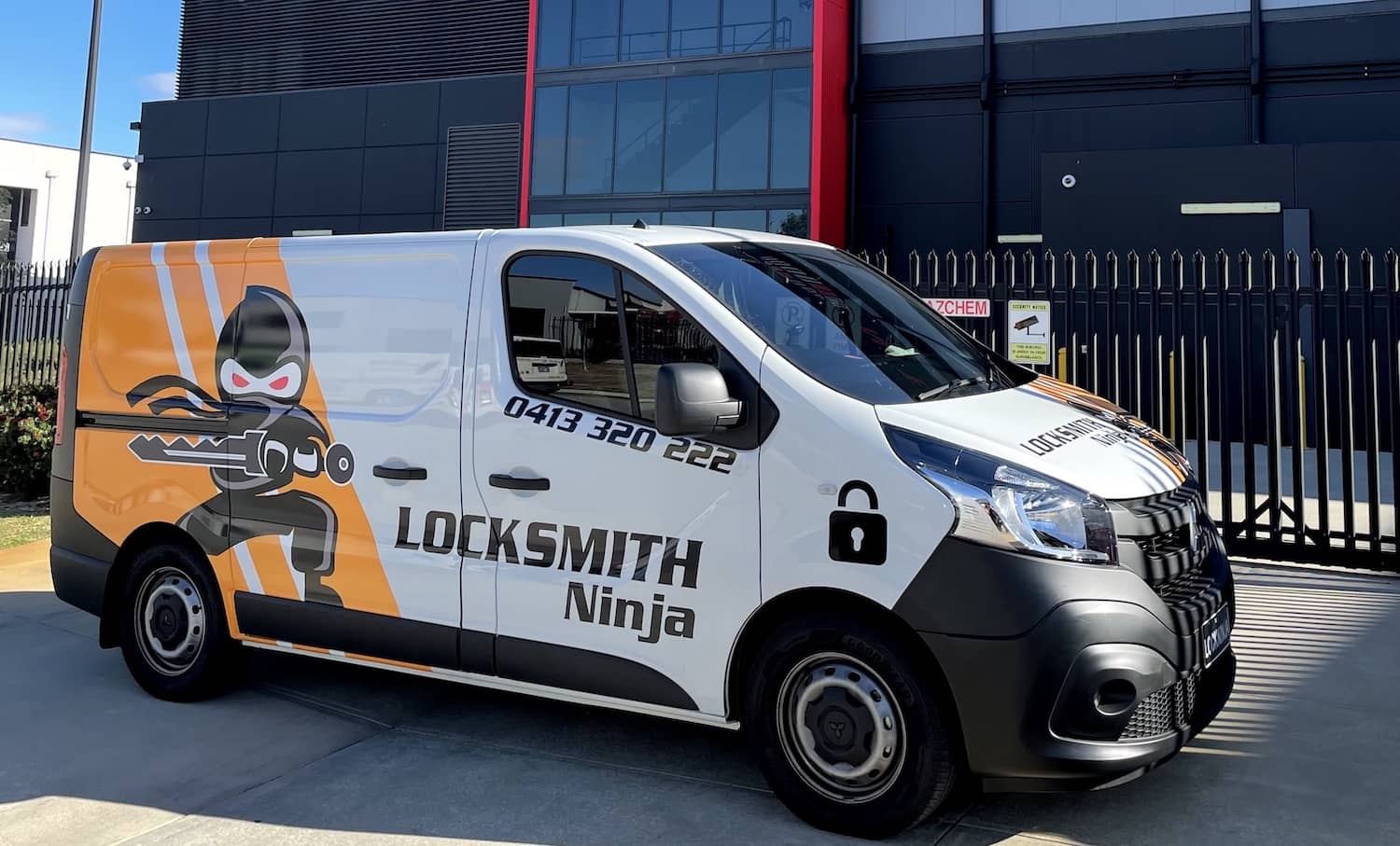 Locksmith near me perth 24/7 van