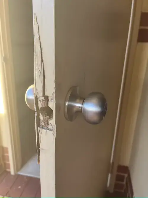 Broken Door Lock Perth